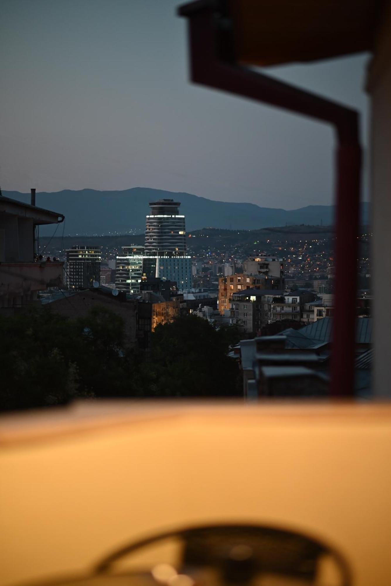 Hotel Well Inn Tbilisi Luaran gambar