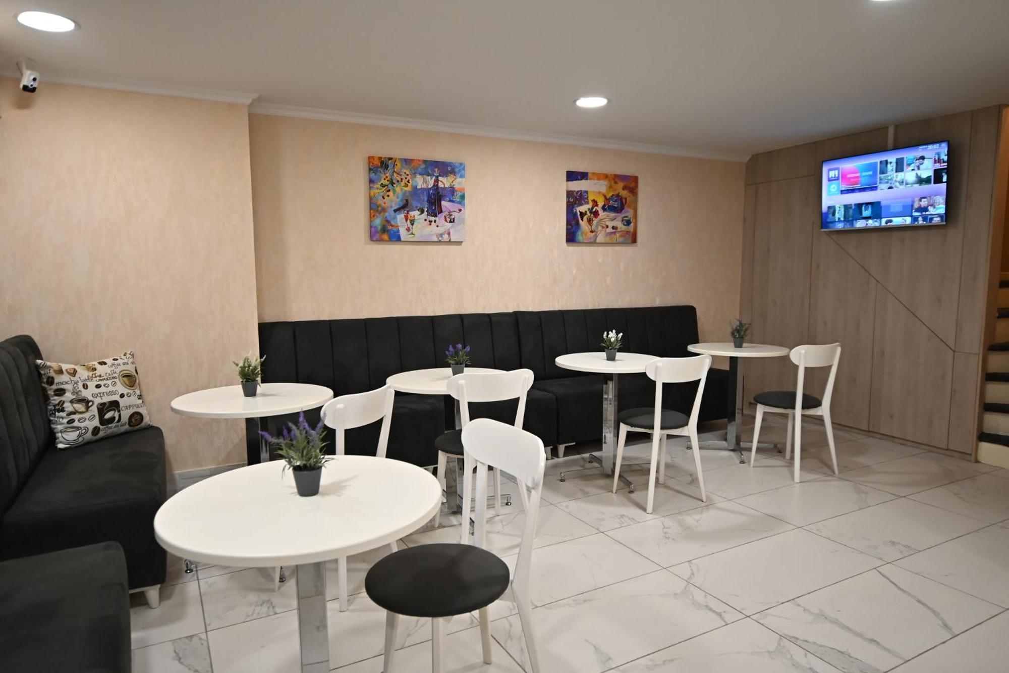 Hotel Well Inn Tbilisi Luaran gambar
