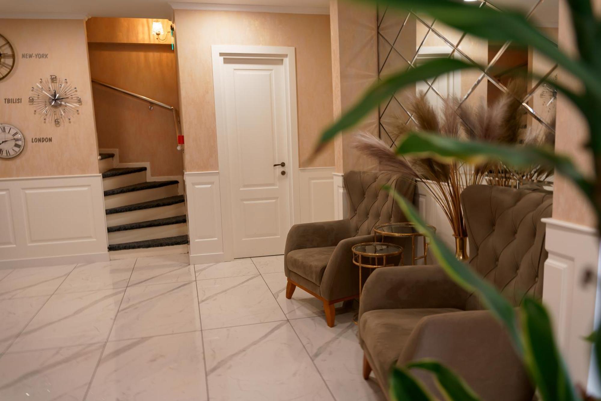 Hotel Well Inn Tbilisi Luaran gambar