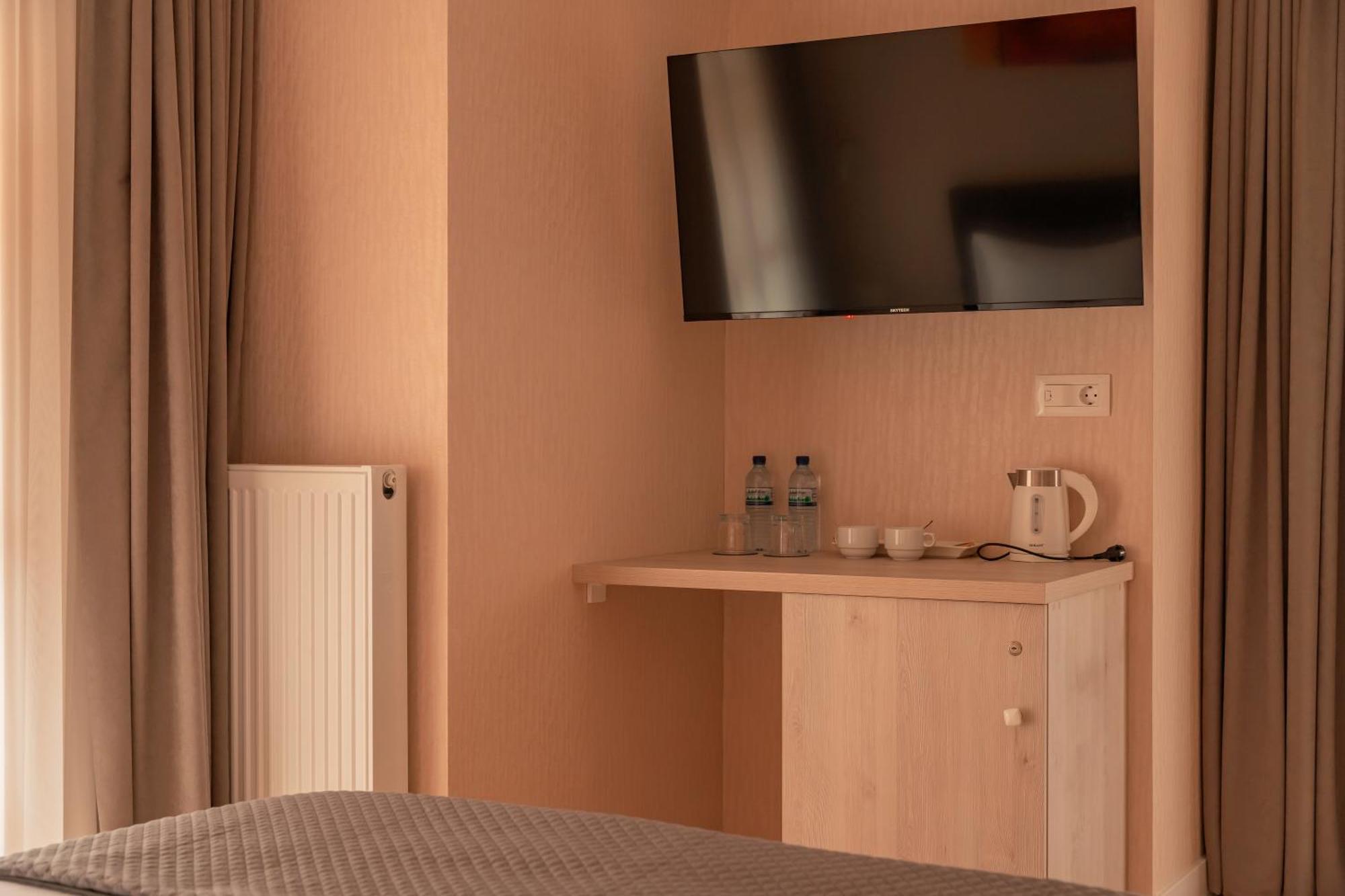 Hotel Well Inn Tbilisi Luaran gambar