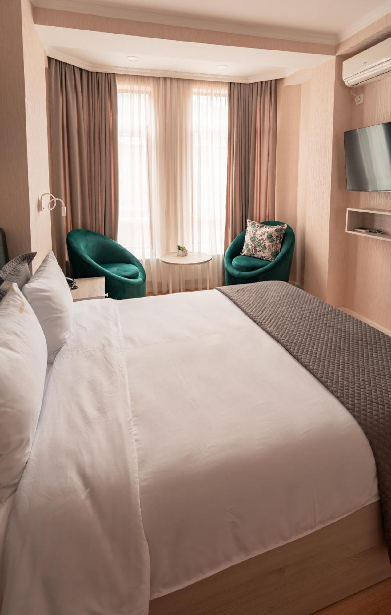 Hotel Well Inn Tbilisi Luaran gambar