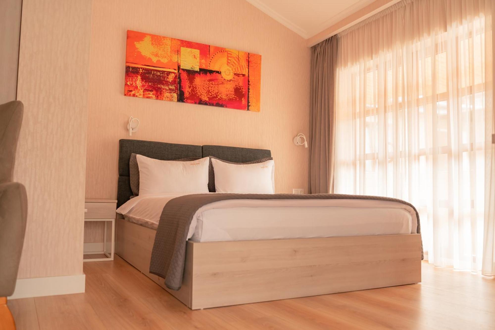 Hotel Well Inn Tbilisi Luaran gambar