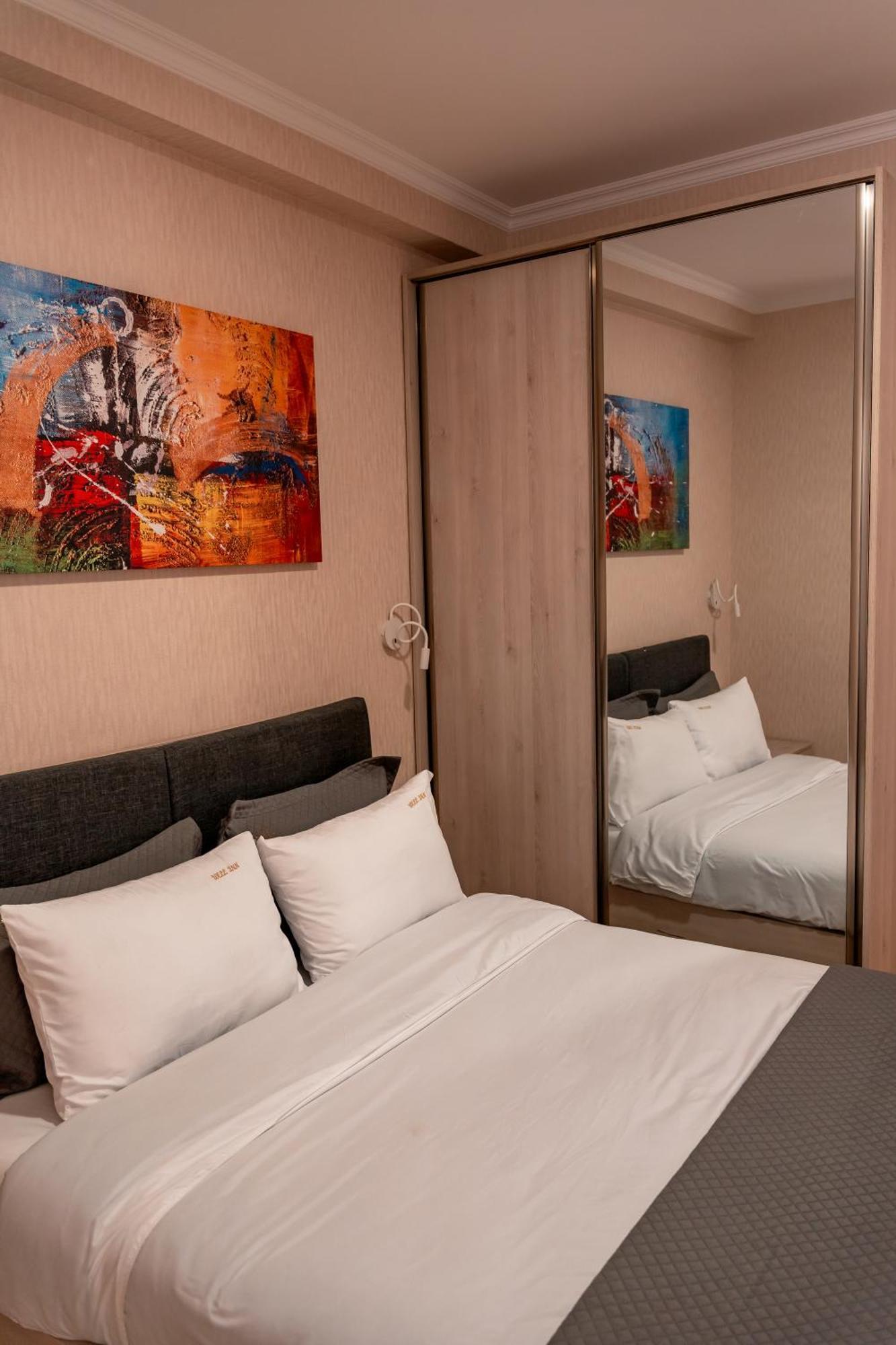 Hotel Well Inn Tbilisi Luaran gambar
